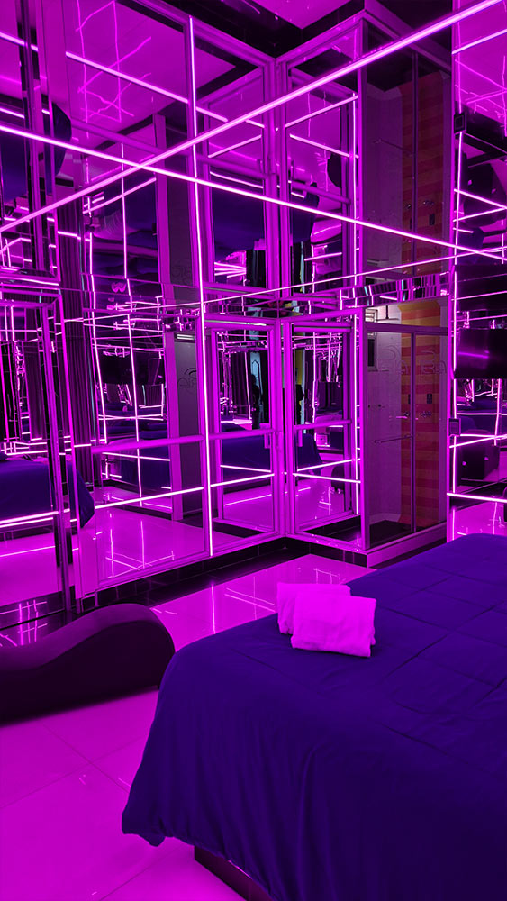 cuarto-habitación-de-los-espejos-motel-perla-3
